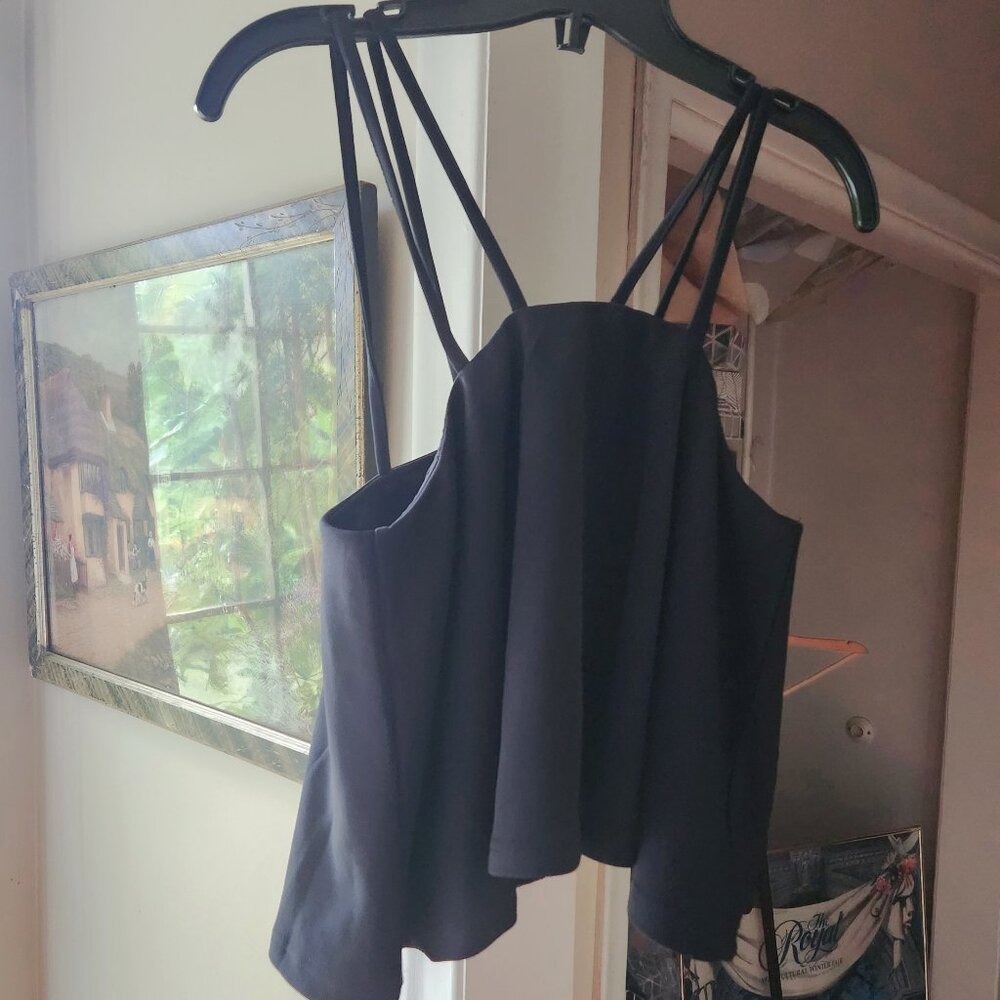 N30  Shein Sexy Crop Top - lined - Double strap